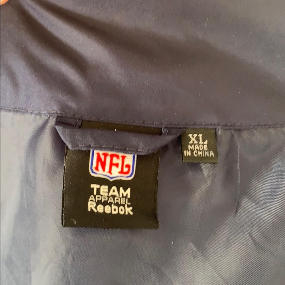 Reebok jacket - Picture 7 of 7